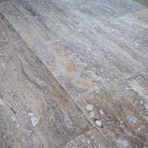 Travertin silver veincut chituit 30 × ll × 1,2 cm